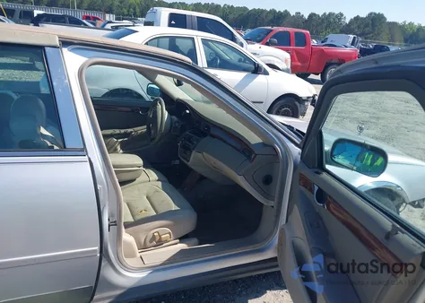 2003 Cadillac Deville Standard из США, поврежденный, VIN 1G6KD54Y93U126335